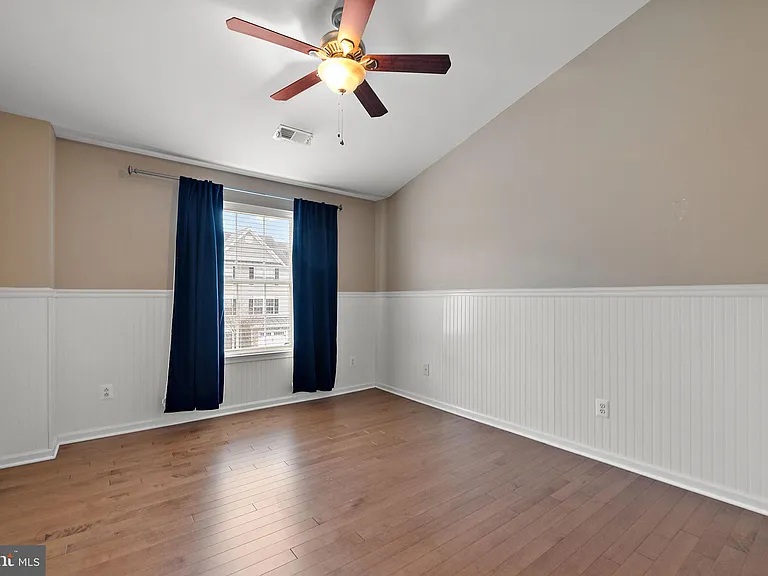 253 Tall Trees Cir — Photo 19