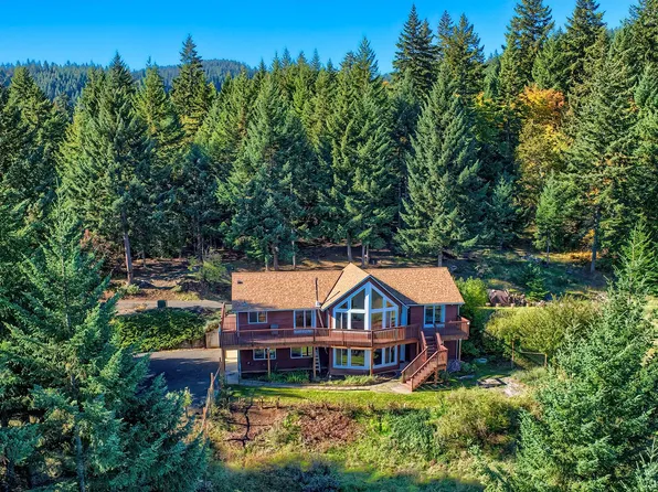 4144 Central Vale Dr, Hood River, OR 97031