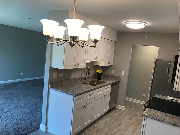 2nd image of 905 Casey Ct #40-03