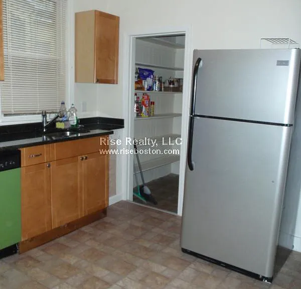 53 Hillside St #3 — Photo 12