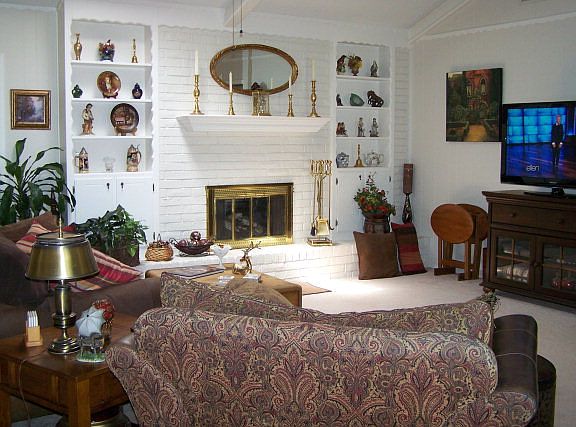 2nd image of 3014 Chatterton Dr