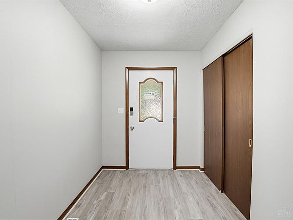 5th image of 2456 Bendel Dr