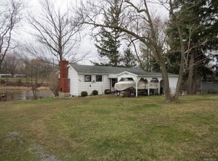 2056 Eagle Harbor Waterport Rd, Albion, NY 14411