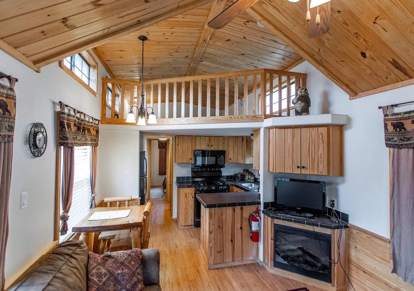 1 bed, 300 sqft, $1,500 — Photo 3