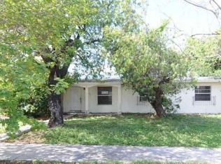 11857 SW 38th Ter, Miami, FL 33175