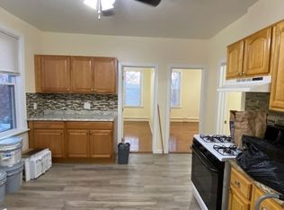 233 Avenue E APT 2, Bayonne, NJ 07002