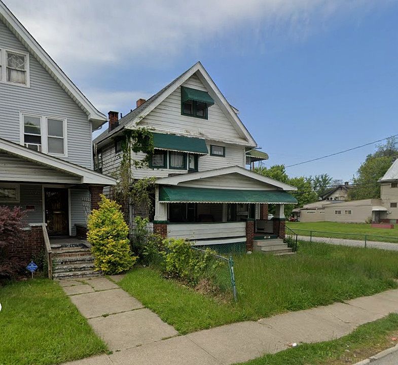 1st image of 450 E 120th St #Up