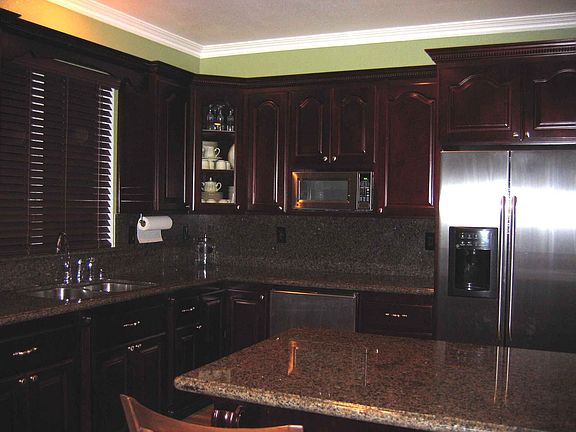 4th image of 9647 Saint Andrews Ct