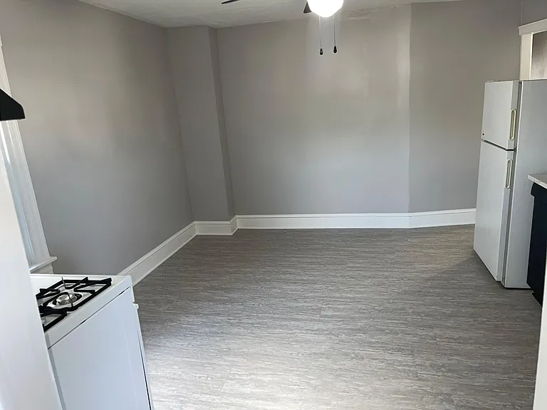 825 Scott St #B — Photo 8
