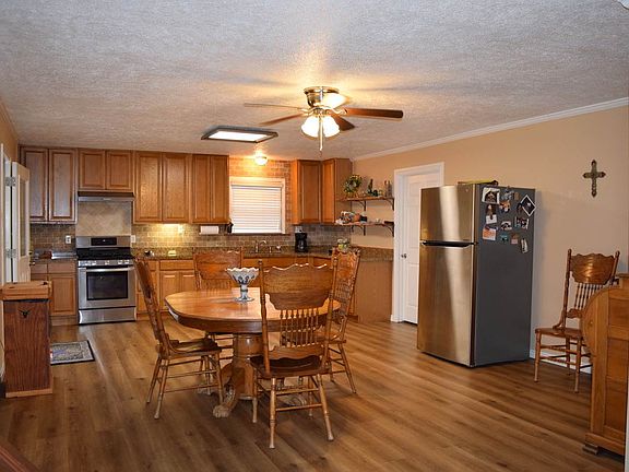 5th image of 10927 Blue Bonnet Ln