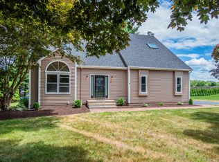 27 High Ridge Rd, Cromwell, CT 06416