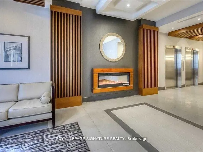 150 Main St W #1110 — Photo 3