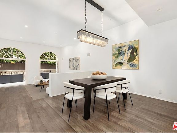 4th image of 14100 Dickens St APT 2
