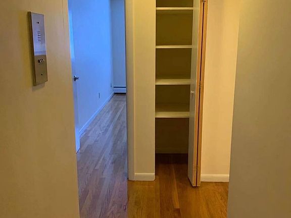 3rd image of 112 Babcock St #22