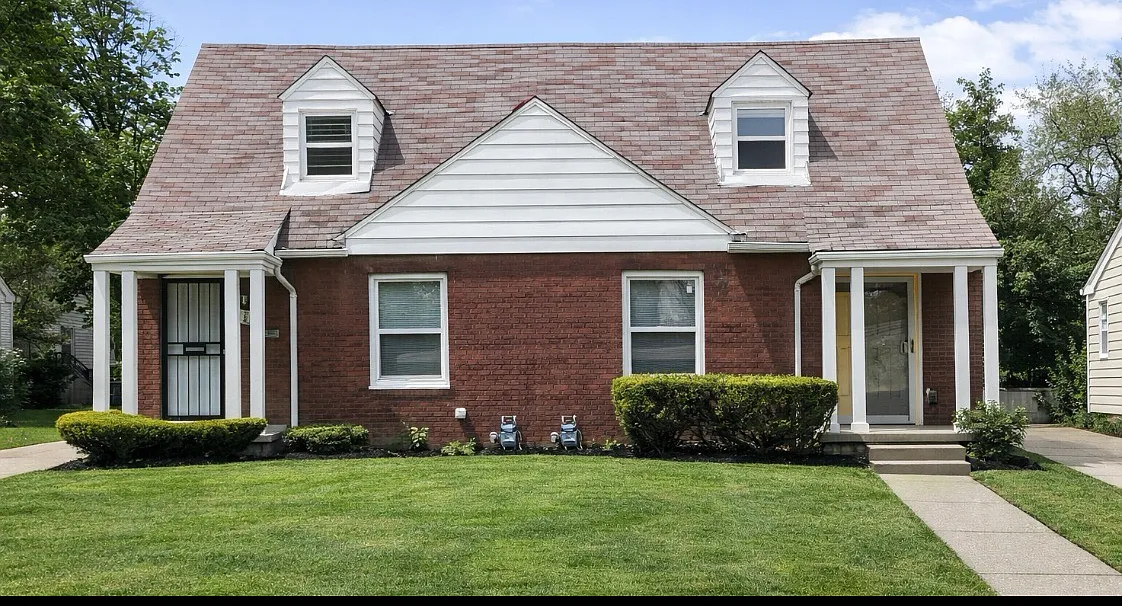 2 bed, 1000 sqft, $1,100 — Photo 1