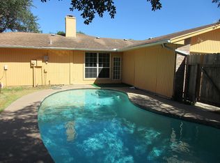1126 Harbor Lights Dr, Corpus Christi, TX 78412