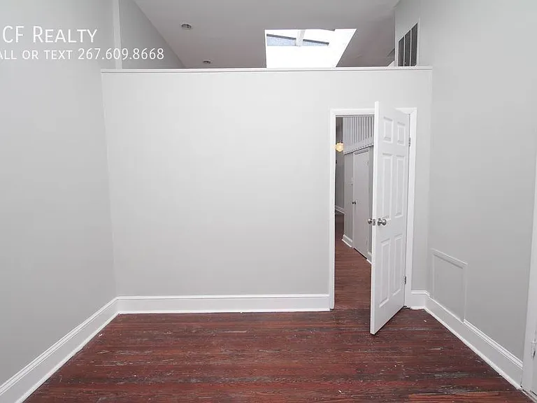 1527 South St #2R — Photo 17