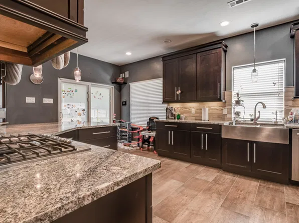 2218 Blossom Creek Dr, Humble, TX 77339