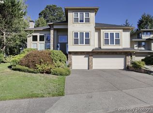 2369 Falcon Dr, West Linn, OR