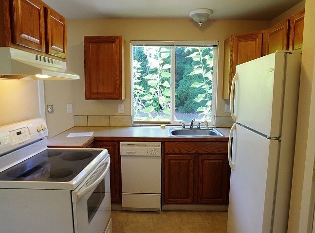 1st image of 5315 188th St SW