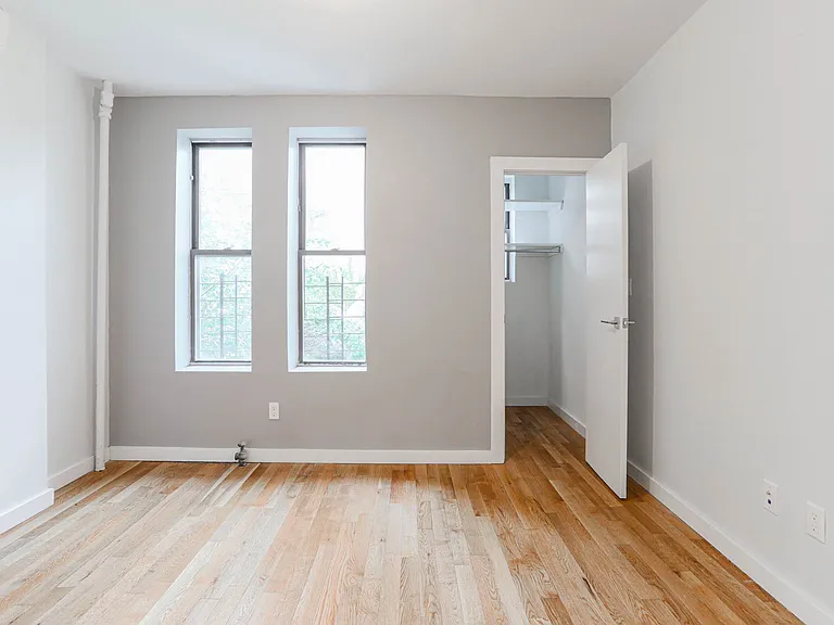 2349 Pacific St #3L — Photo 8