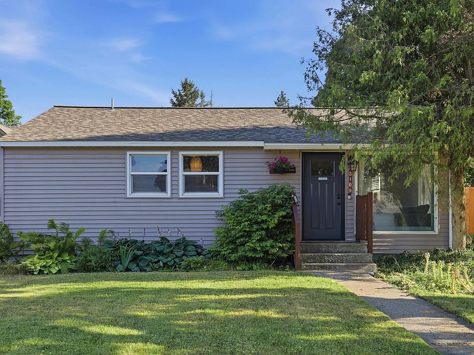 1st image of 3109 W 17th Ave