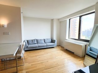 39-16 Prince St #8X, Flushing, NY 11354