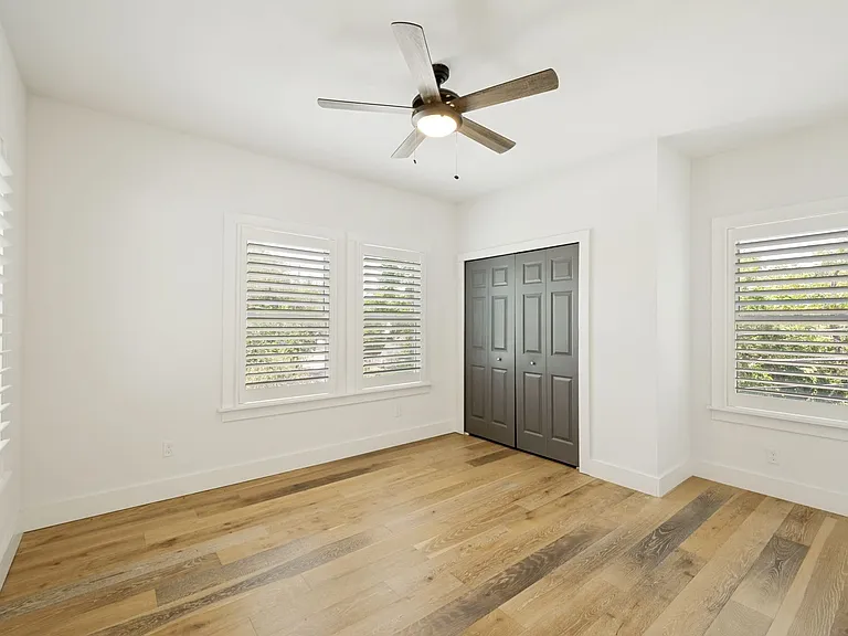 737 E Magnolia Ave — Photo 16