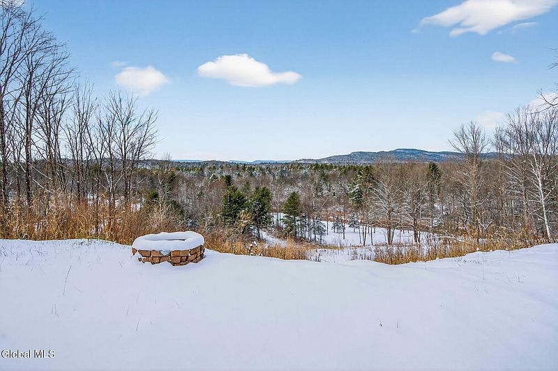 3rd image of 471 Clay Hill Road