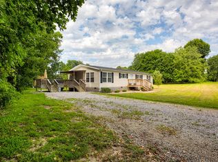 4017 Ronnie Lake Rd, Utica, KY 42376