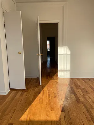 Rented by JB Mac Real Estate Inc. | media 5