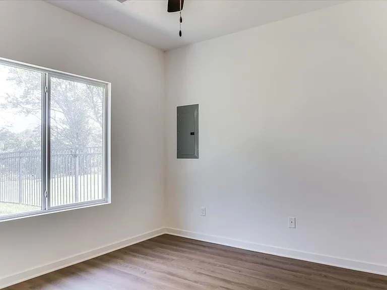2704-100 S Zulu St — Photo 14