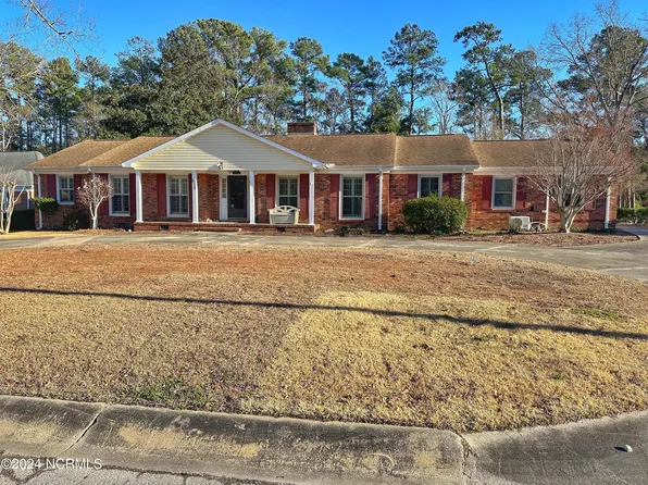 517 University Drive, Jacksonville, NC 28546