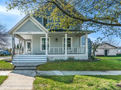214 Madison St, Grand Ledge, MI, 48837