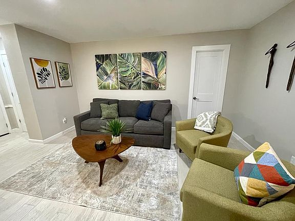2nd image of 2547 Marilee Ln #32