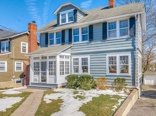 12 N Summit Ave, Chatham, NJ 07928