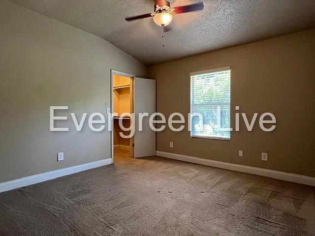 117 Willow Gardens Ct — Photo 9