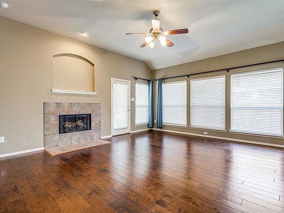 5th image of 9848 Hedge Bell Dr