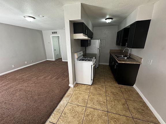 4th image of 217 W New York Ave APT 2