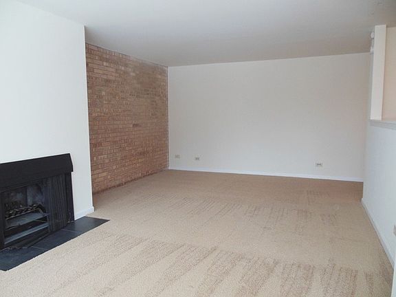 3rd image of 5950 Oakwood Dr APT 2H