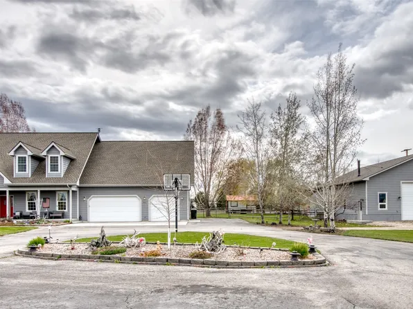 375 Whispering Willow Way, Corvallis, MT 59828