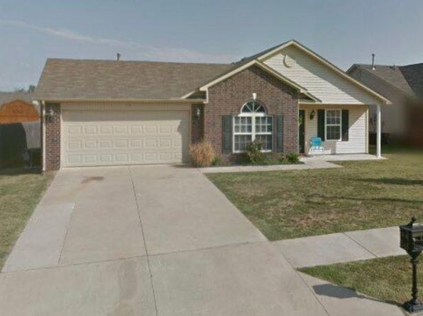 13 W Fairlane Dr
