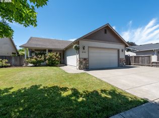 3766 Robbie St, Eugene, OR 97404