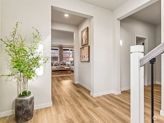 3rd image of 2097 NE Norseman Way #37