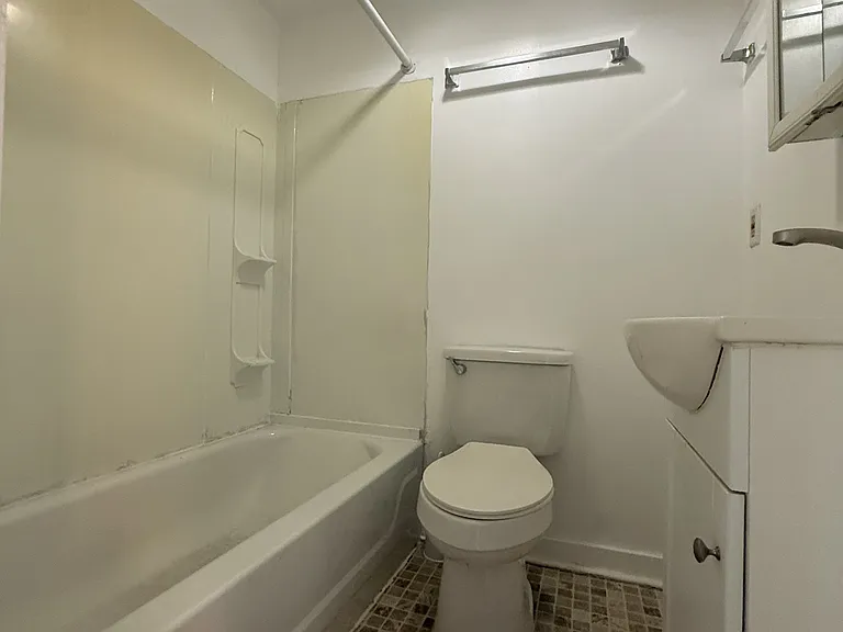 33 Elm St #0 — Photo 6