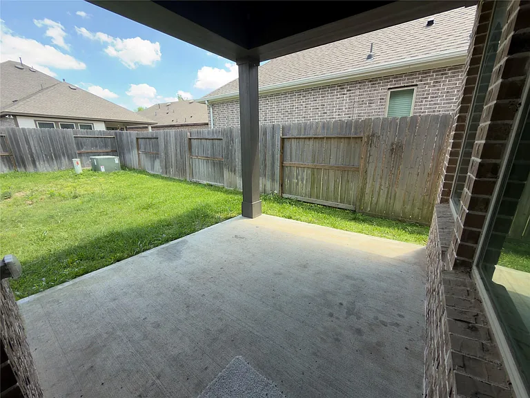 10727 Bridgeport Path Ct — Photo 20