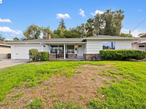 2136 Holbrook Dr, Concord, CA 94519