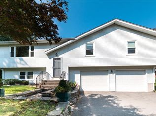 51 Cook Hill Rd, Windsor, CT 06095