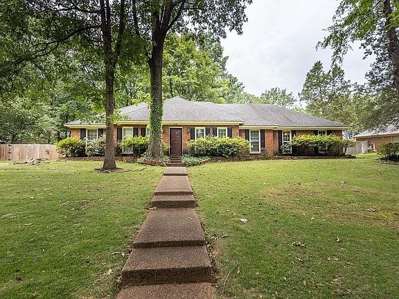 2nd image of 2929 Tamerlane Ln