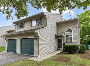 42 Elm Ave, Carpentersville, IL 60110